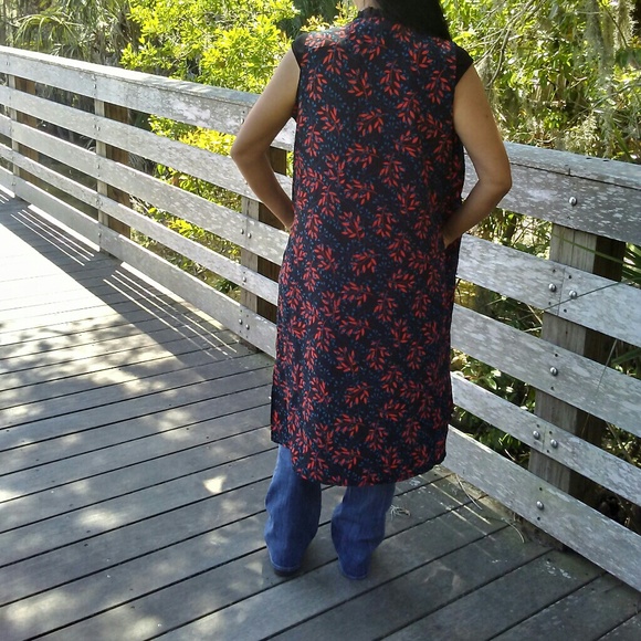 Lula Roe Cardigan - Picture 8 of 8